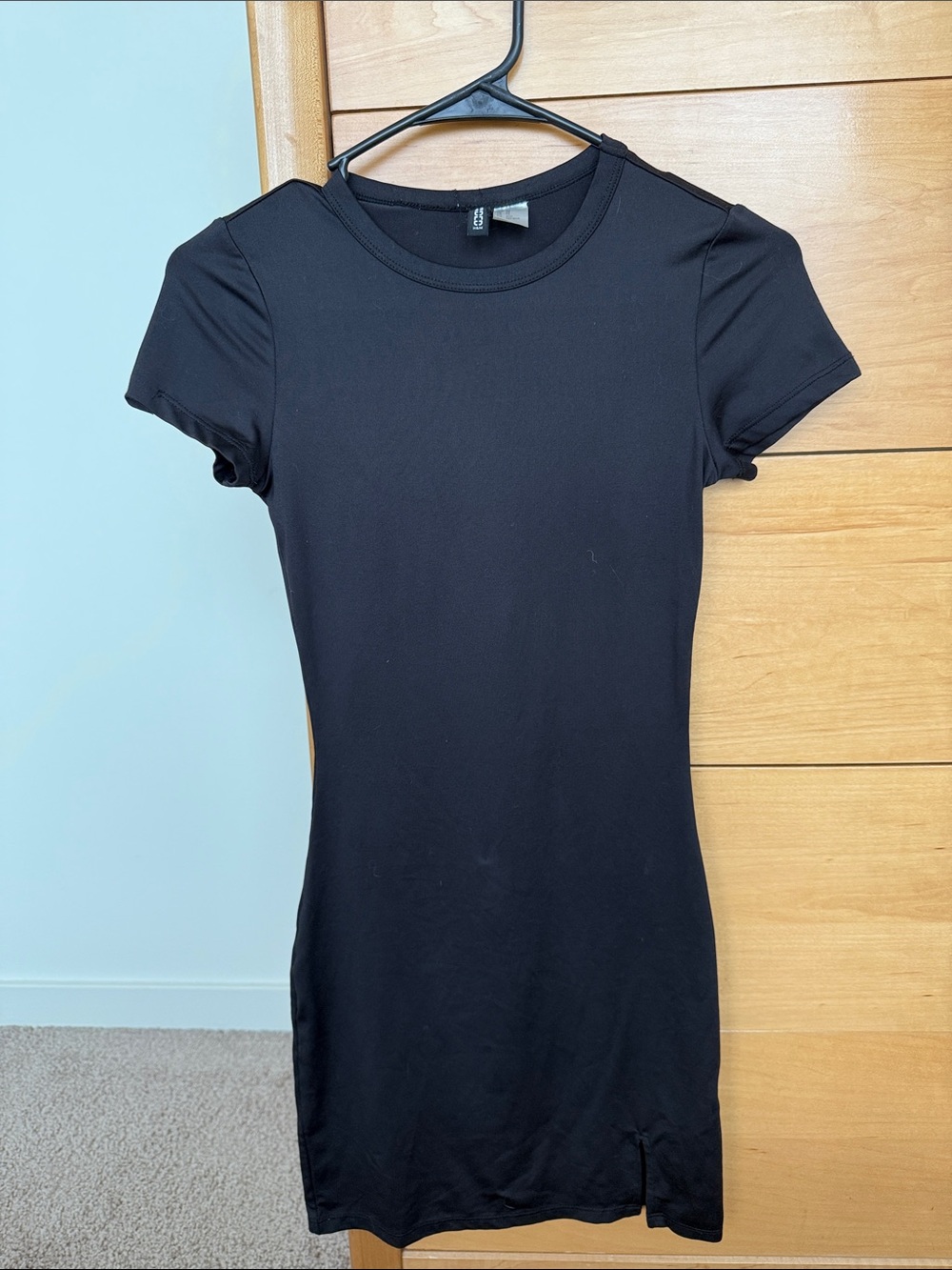 Classic Black Short-Sleeve Women's Bodycon Dress